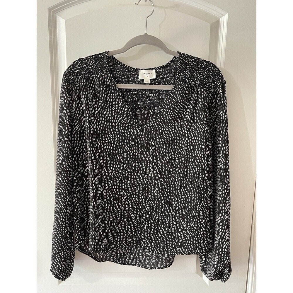 Everly Women’s Size Small Black White Print Long Sleeve Career Blouse